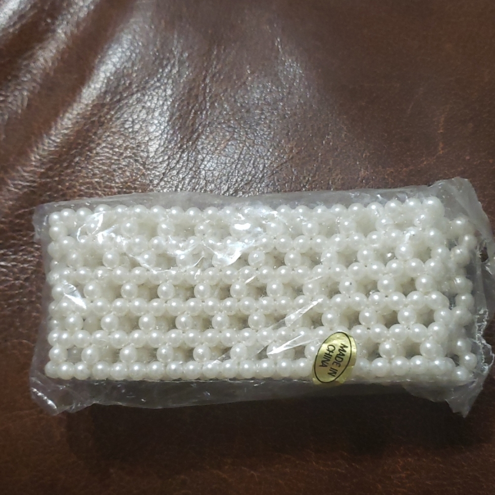 🎁 sleeve garters FREE w/ purchase